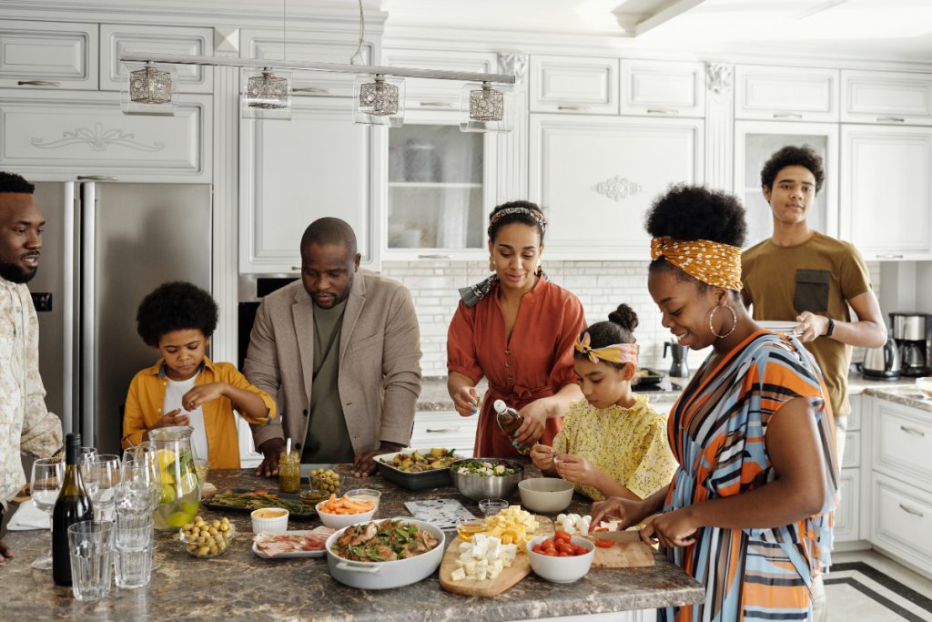 Why Extended Family Gatherings Can Be Harmful in Recovery